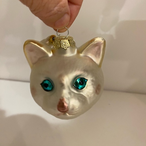 Cat Blown Glass Ornament with Fish (DP) - Picture 6 of 13